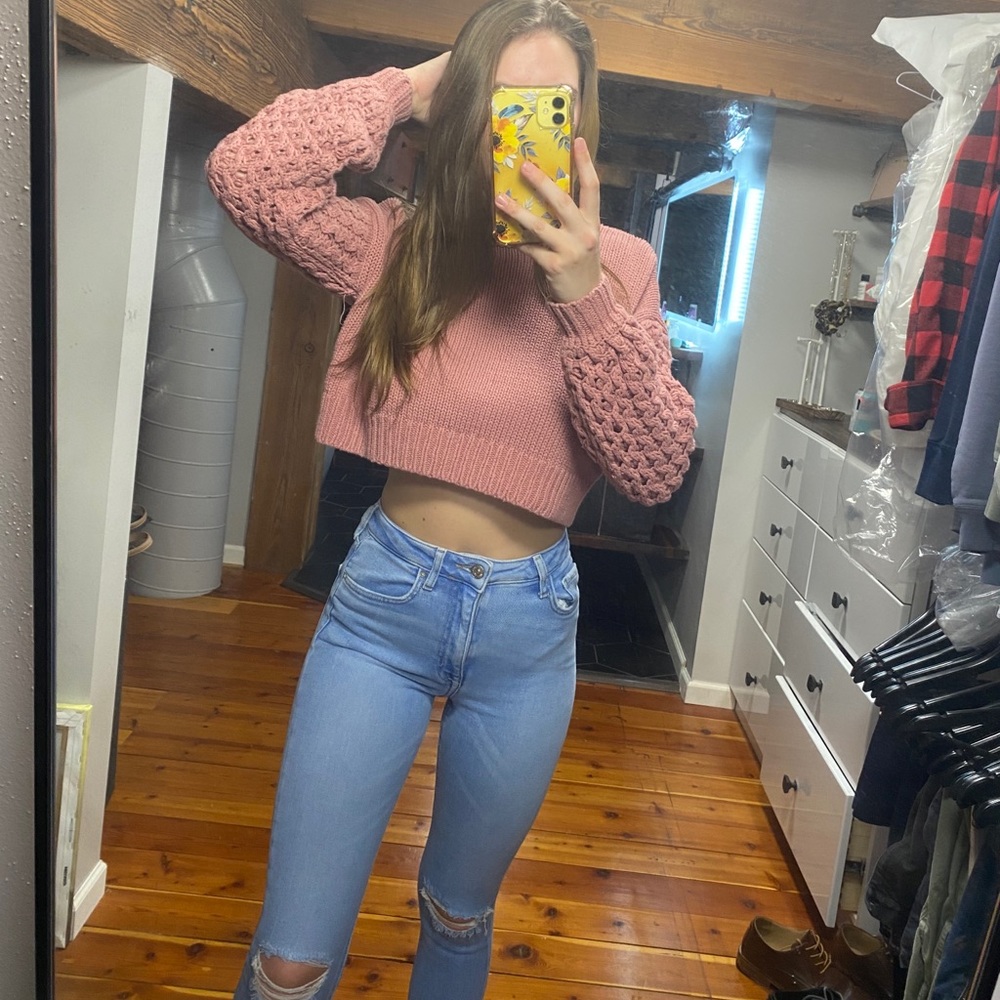 Forever 21 Cropped Sweater